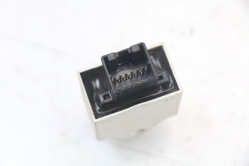 photo de ELEKTRISCH RELAIS PIAGGIO MP3 HPE 350 (2018 - 2020) - Technische close-up