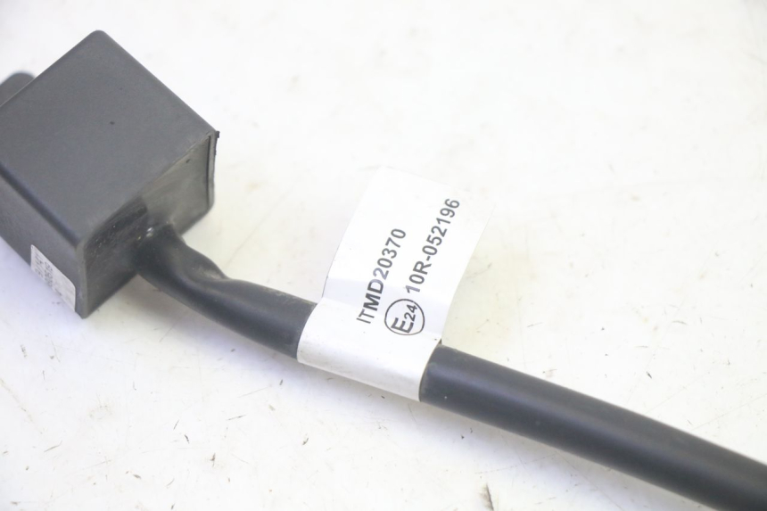 photo de ELEKTRISCH RELAIS PIAGGIO MP3 HPE 350 (2018 - 2020) - Zoom op gebruiksstaat