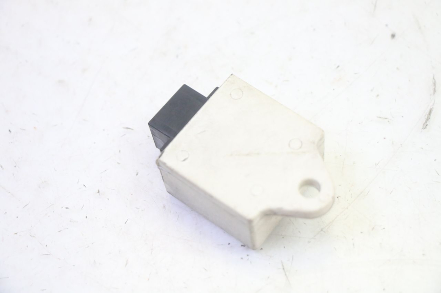 photo de ELEKTRISCH RELAIS PIAGGIO MP3 HPE 350 (2018 - 2020) - Zoom op gebruiksstaat