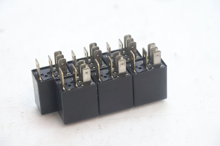 photo de ELEKTRISCH RELAIS PIAGGIO MP3 HPE 530 (2022 - 2026) - Zoom op gebruiksstaat