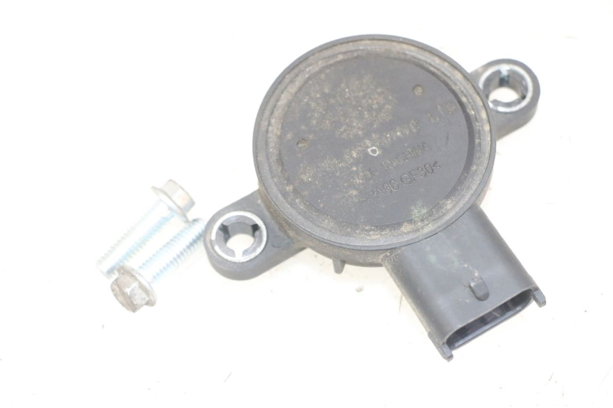 photo de ELEKTRISCH RELAIS PIAGGIO MP3 LT 300 (2010 - 2016) - Zoom op gebruiksstaat