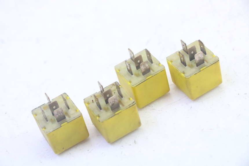 photo de ELEKTRISCH RELAIS PIAGGIO MP3 LT 300 (2010 - 2016) - Detail van het onderdeel