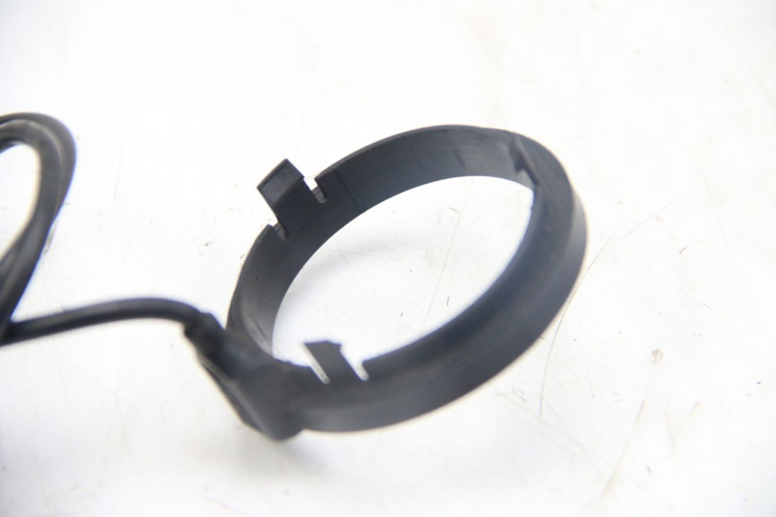 photo de ELEKTRISCH RELAIS PIAGGIO MP3 125 (2006 - 2014) - Detail van het onderdeel