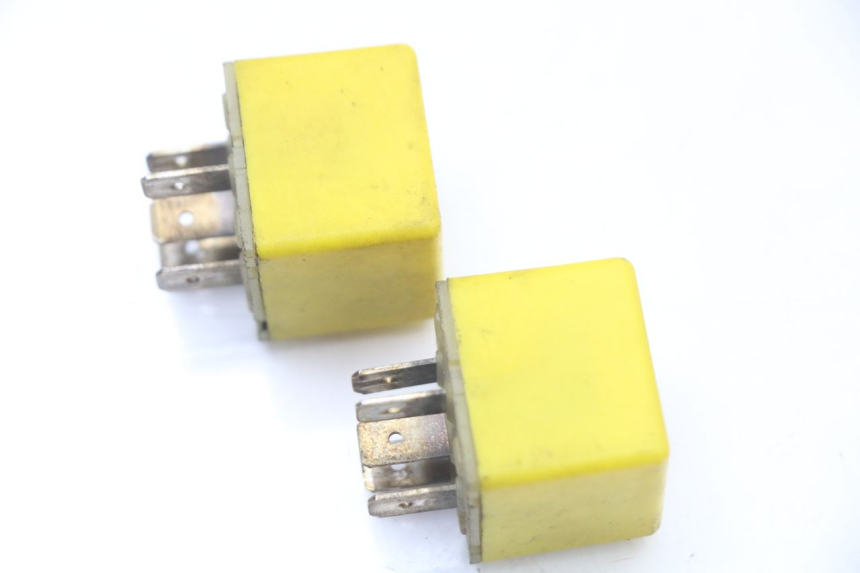 photo de ELEKTRISCH RELAIS PIAGGIO MP3 125 (2006 - 2014) - Hoofdaanzicht