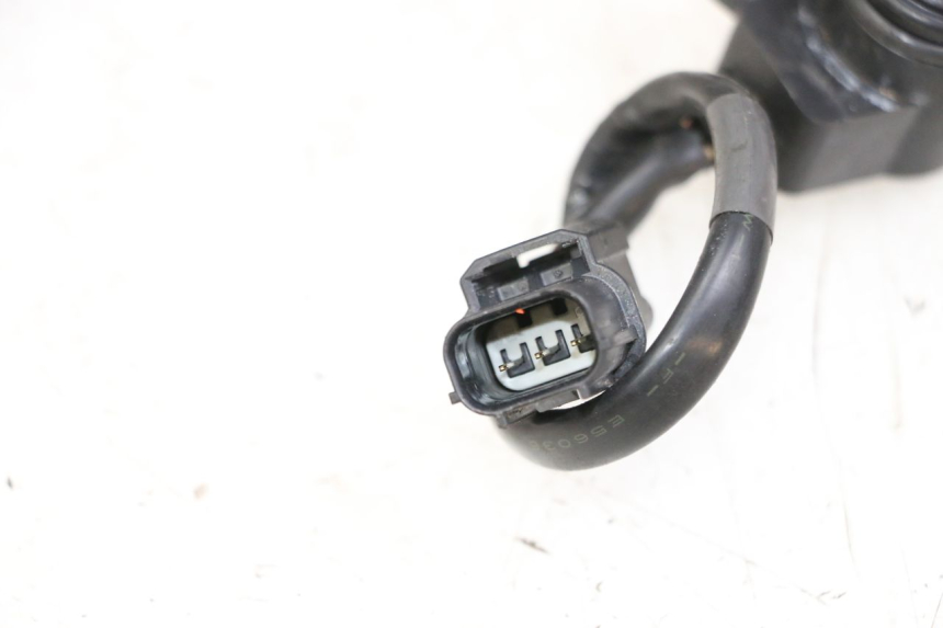 photo de ELEKTRISCH RELAIS PIAGGIO MP3 500 (2014 - 2017) - Zoom op gebruiksstaat