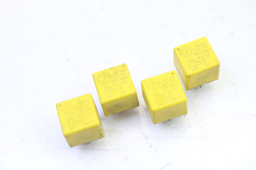 photo de ELEKTRISCH RELAIS PIAGGIO MP3 RL 250 (2006 - 2010) - Hoofdaanzicht