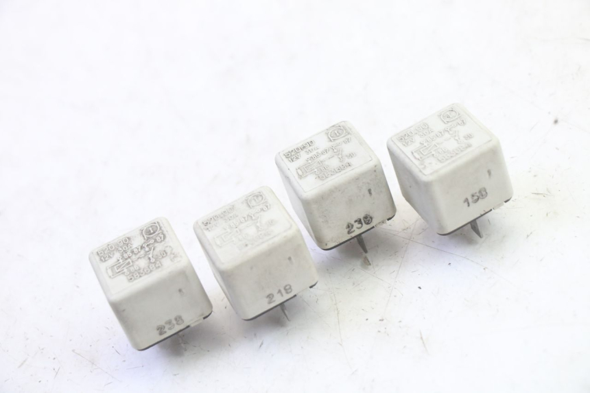 photo de ELEKTRISCH RELAIS PIAGGIO MP3 RL 250 (2006 - 2010) - Hoofdaanzicht