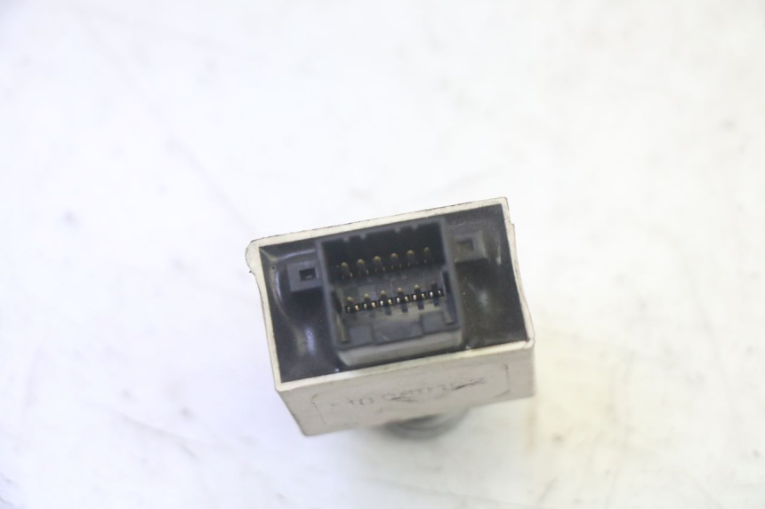 photo de ELEKTRISCH RELAIS PIAGGIO MP3 500 (2016 - 2018) - Zoom op gebruiksstaat