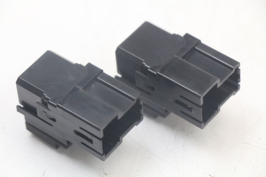 photo de ELEKTRISCH RELAIS YAMAHA MT-07 MT07 ABS 700 (2014 - 2017) - Andere kijkhoek