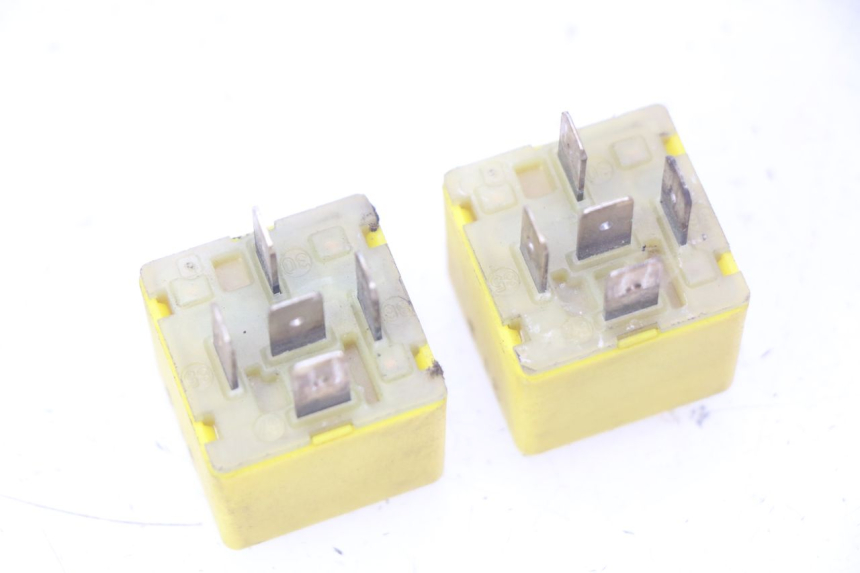 photo de ELEKTRISCH RELAIS GILERA NEXUS 125 (2009 - 2013) - Detail van het onderdeel