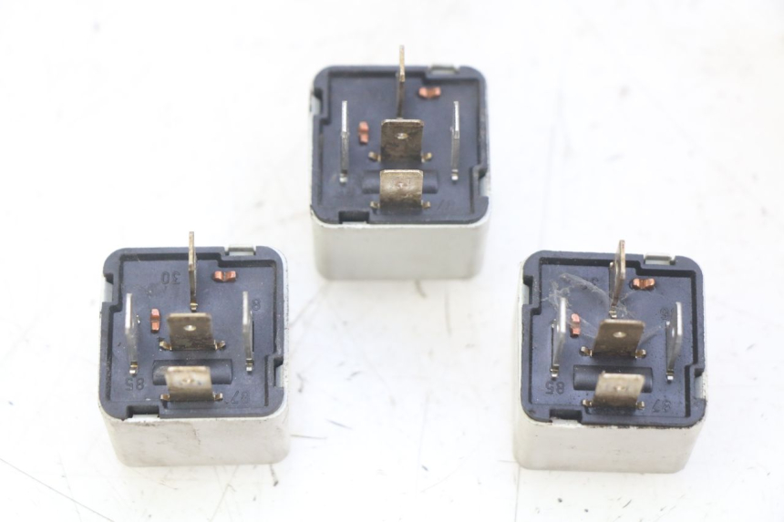 photo de ELEKTRISCH RELAIS GILERA NEXUS 125 (2007 - 2009) - Detail van het onderdeel