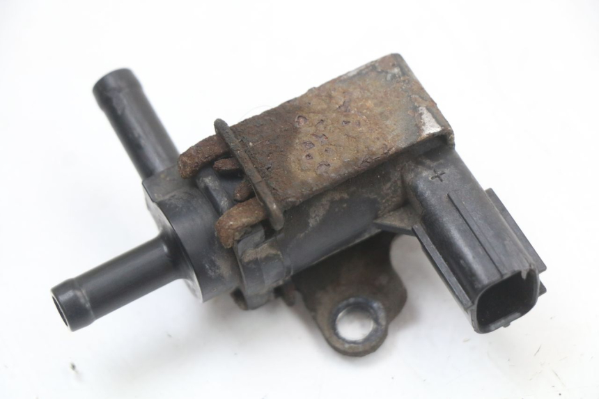 photo de ELEKTRISCH RELAIS HONDA NHX LEAD 110 (2008 - 2010) - Andere kijkhoek