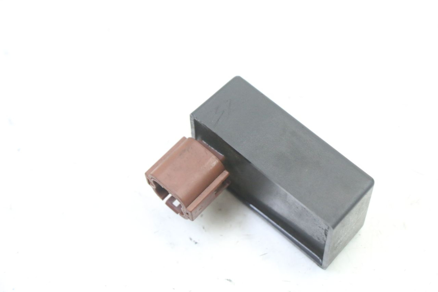 photo de ELEKTRISCH RELAIS JM MOTORS OLDIES GT 4T 50 (2018 - 2025) - Zoom op gebruiksstaat