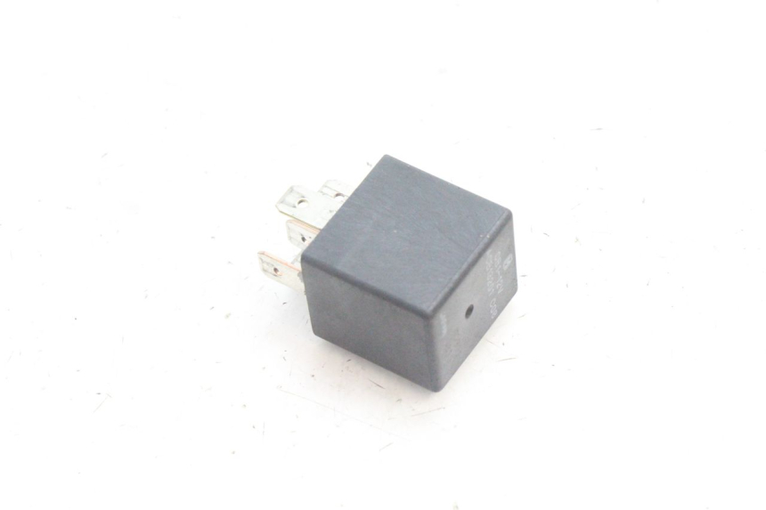 photo de ELEKTRISCH RELAIS HONDA PCX (JF28) 125 (2009 - 2011) - Andere kijkhoek