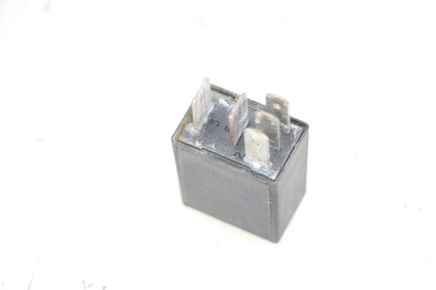 photo de ELEKTRISCH RELAIS PEUGEOT CITYSTAR 50 (2013 - 2017) - Zoom op gebruiksstaat