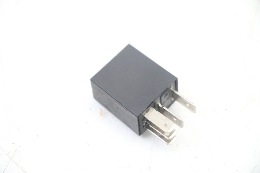 photo de ELEKTRISCH RELAIS PEUGEOT KISBEE 4T 50 (2018 - 2022) - Andere kijkhoek