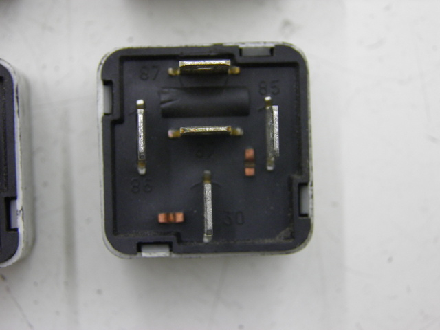 photo de ELEKTRISCH RELAIS PIAGGIO MP3 400 (2007 - 2009) - Detail van het onderdeel