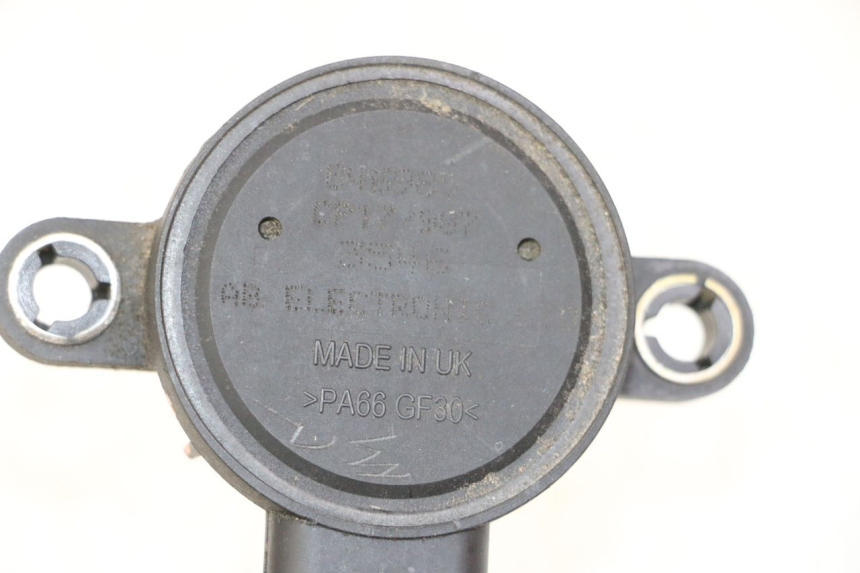 photo de ELEKTRISCH RELAIS PIAGGIO MP3 125 (2006 - 2014) - Detail van het onderdeel