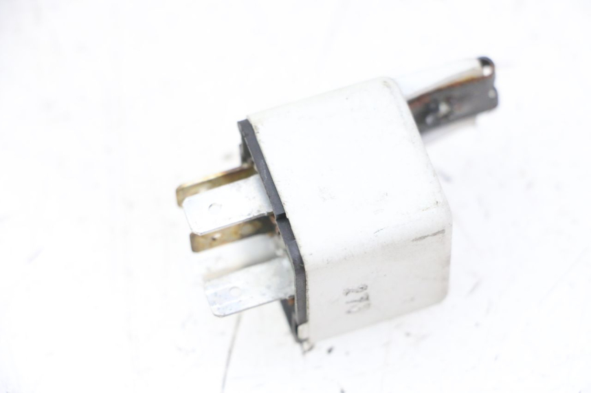 photo de ELEKTRISCH RELAIS PIAGGIO VESPA LX 150 (2005 - 2013) - Detail van het onderdeel