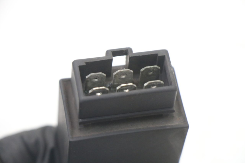 photo de ELEKTRISCH RELAIS PIAGGIO VESPA LX 2T 50 (2005 - 2013) - Andere kijkhoek