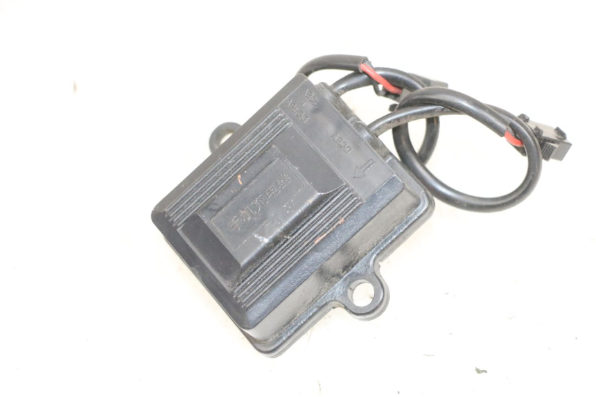 photo de ELEKTRISCH RELAIS EFUN PUSA 1 - Detail van het onderdeel