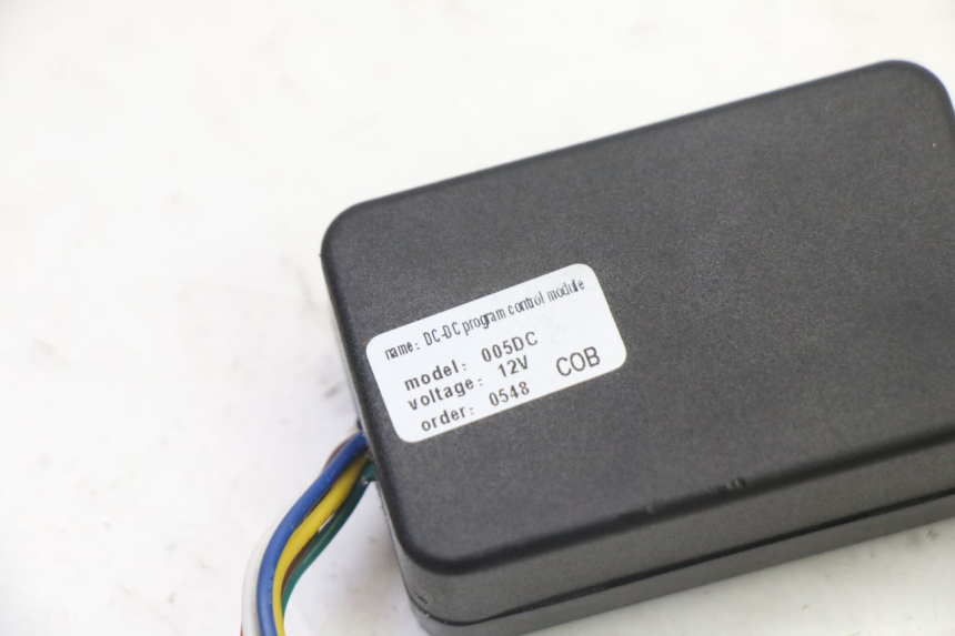 photo de ELEKTRISCH RELAIS PUNK ELECTRIC RIDER 1 - Detail van het onderdeel