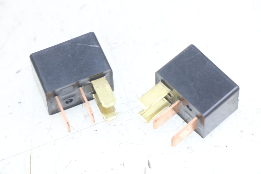 photo de ELEKTRISCH RELAIS TNT MOTOR ROMA 10' 4T 50 (2019 - 2022) - Zoom op gebruiksstaat