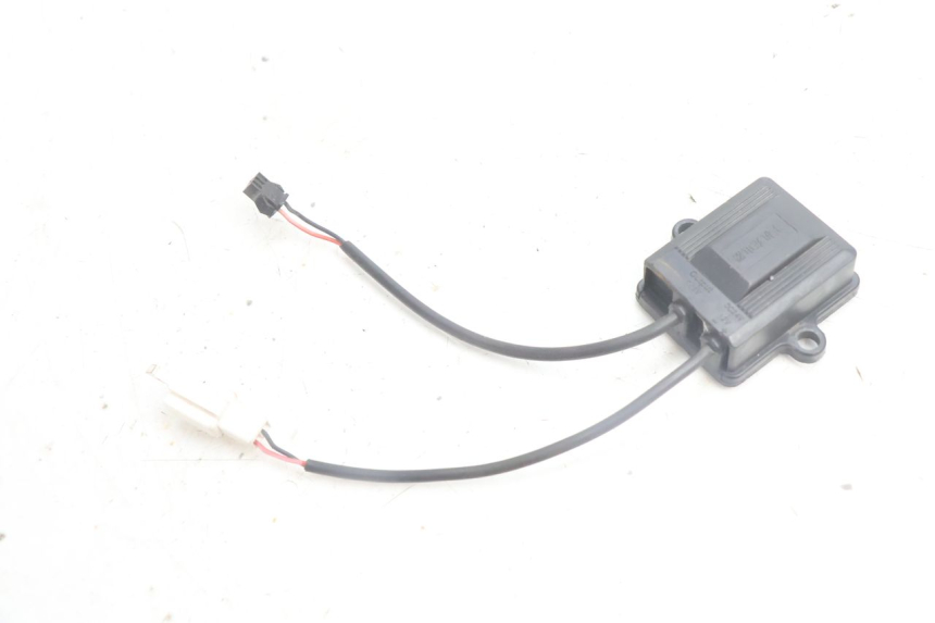 photo de ELEKTRISCH RELAIS JM MOTORS SANTANA EVO 50 (2024 - 2026) - Detail van het onderdeel