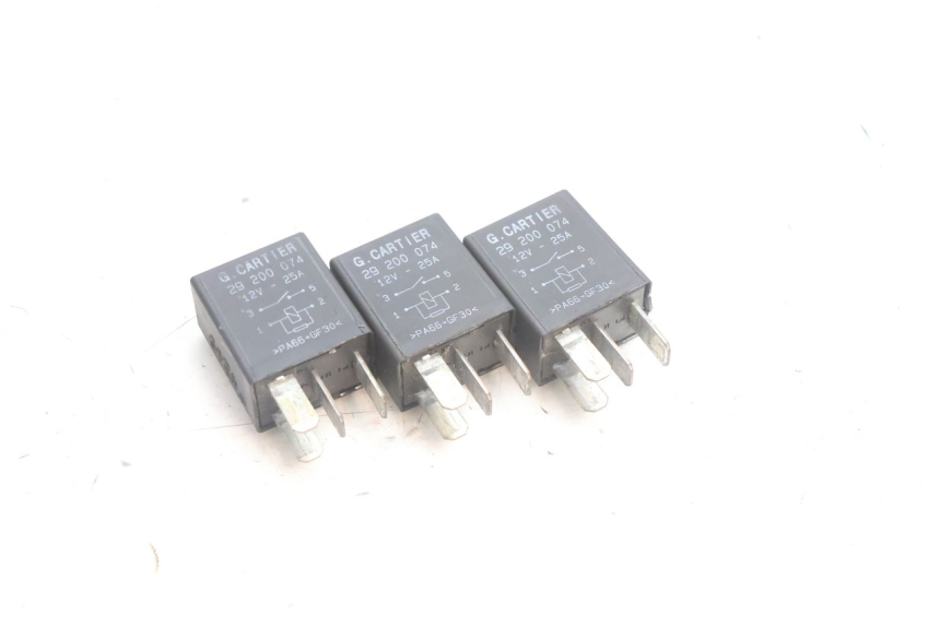 photo de ELEKTRISCH RELAIS PEUGEOT SATELIS 125 (2006 - 2009) - Hoofdaanzicht