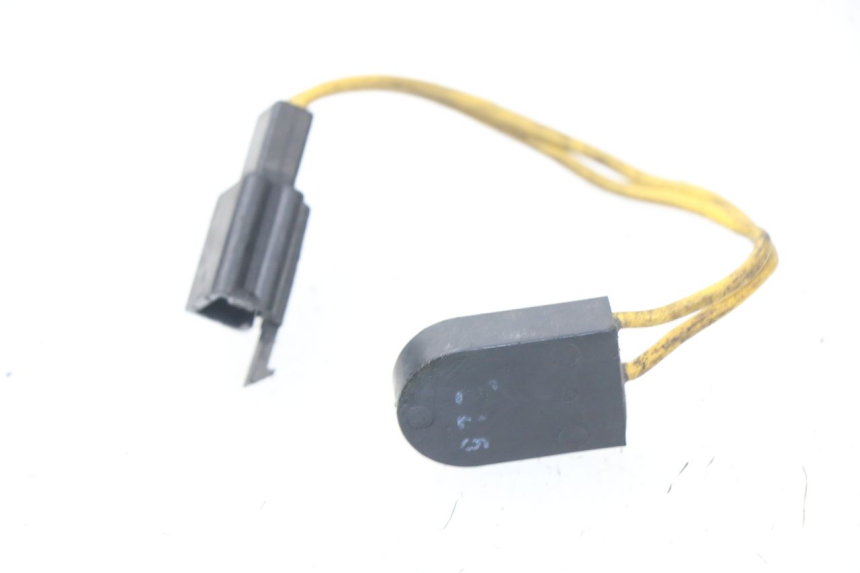 photo de ELEKTRISCH RELAIS APRILIA SCARABEO GT 125 (1999 - 2007) - Detail van het onderdeel