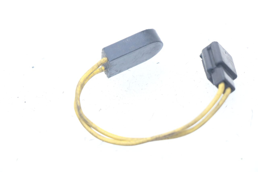 photo de ELEKTRISCH RELAIS APRILIA SCARABEO GT 125 (1999 - 2007) - Zoom op gebruiksstaat