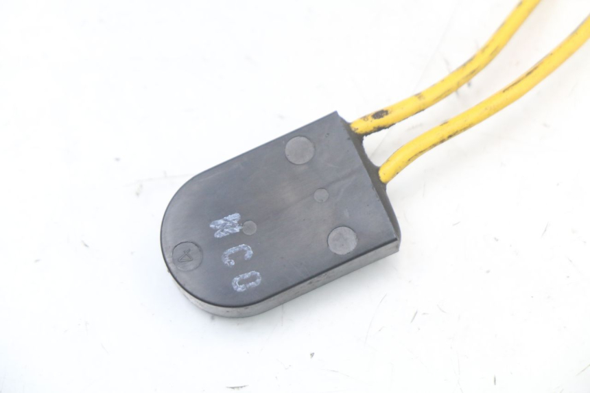 photo de ELEKTRISCH RELAIS APRILIA SCARABEO GT 125 (1999 - 2007) - Andere kijkhoek