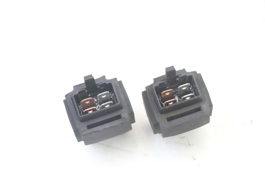 photo de ELEKTRISCH RELAIS APRILIA SCARABEO GT TOURING 125 (1999 - 2005) - Zoom op gebruiksstaat