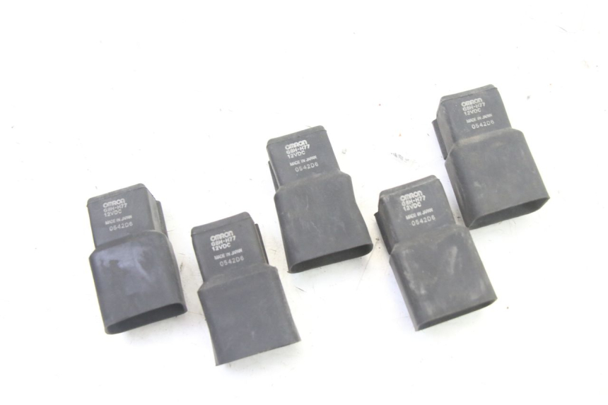 photo de ELEKTRISCH RELAIS HONDA ST PAN EUROPEAN 1300 (2002 - 2013) - Hoofdaanzicht