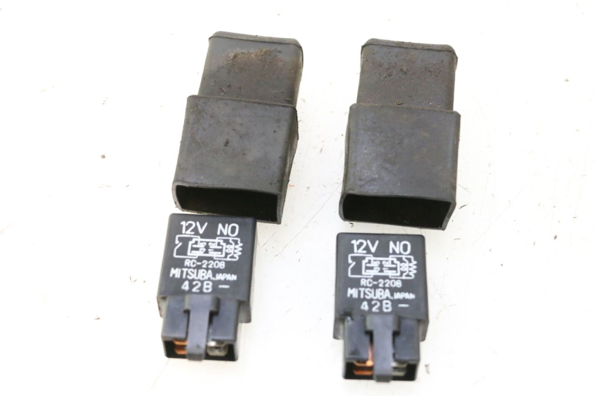 photo de ELEKTRISCH RELAIS HONDA ST PAN EUROPEAN 1100 (1990 - 2002) - Hoofdaanzicht