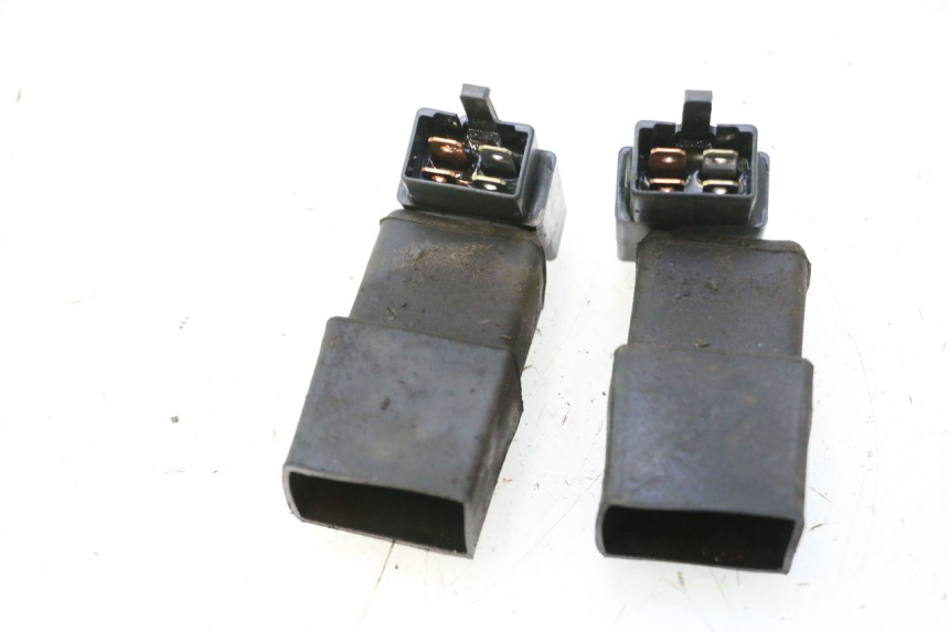 photo de ELEKTRISCH RELAIS HONDA ST PAN EUROPEAN 1100 (1990 - 2002) - Zoom op gebruiksstaat
