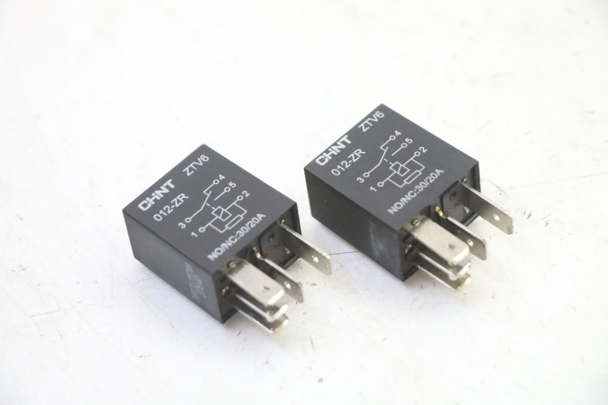 photo de ELEKTRISCH RELAIS PEUGEOT STREETZONE I NAKED 2T 50 (2018 - 2020) - Detail van het onderdeel