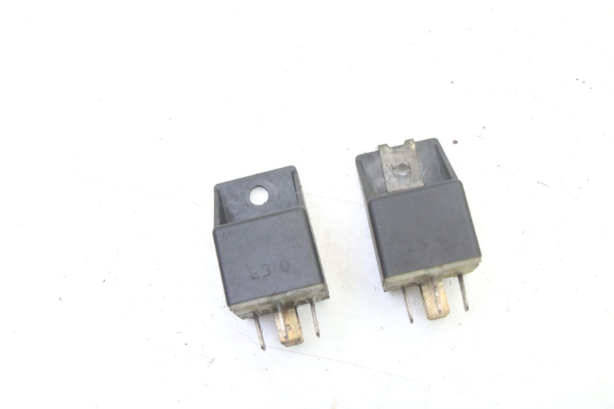 photo de ELEKTRISCH RELAIS PIAGGIO SUPER LX 125 (2000 - 2003) - Detail van het onderdeel