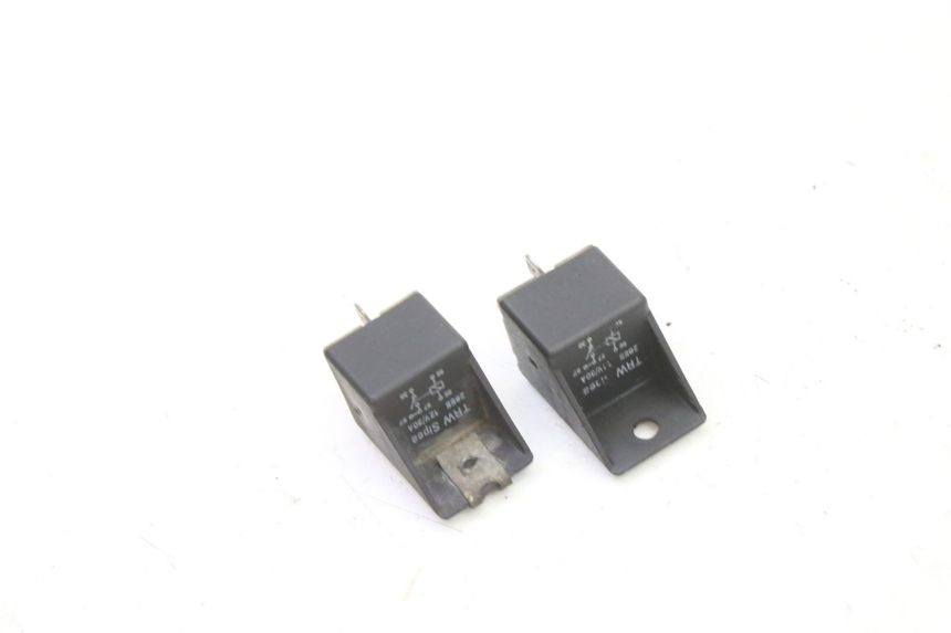 photo de ELEKTRISCH RELAIS PIAGGIO SUPER LX 125 (2000 - 2003) - Zoom op gebruiksstaat