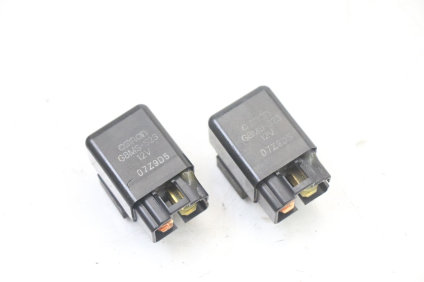 photo de ELEKTRISCH RELAIS SUZUKI GSX F GSXF 650 (2007 - 2015) - Hoofdaanzicht