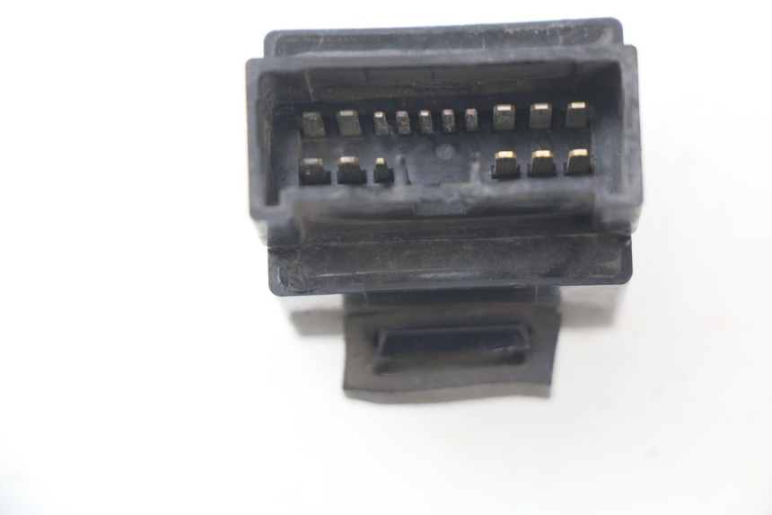 photo de ELEKTRISCH RELAIS YAMAHA TDM ABS 900 (2002 - 2014) - Andere kijkhoek