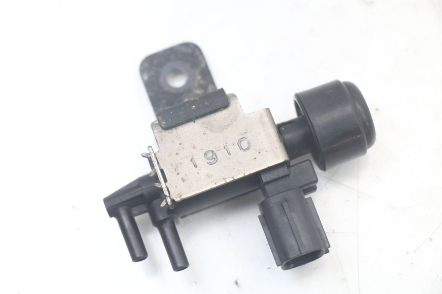 photo de ELEKTRISCH RELAIS YAMAHA TDM ABS 900 (2002 - 2014) - Hoofdaanzicht