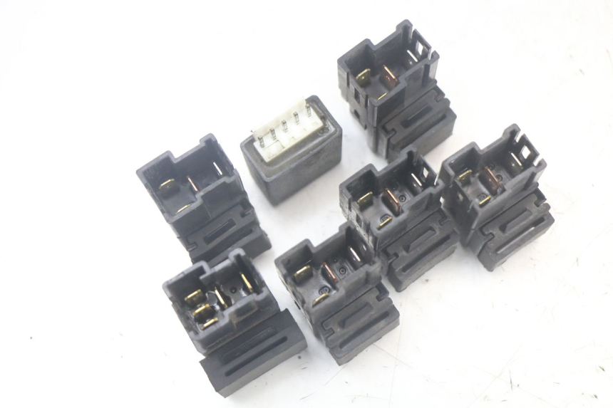 photo de ELEKTRISCH RELAIS YAMAHA TDM ABS 900 (2002 - 2014) - Technische close-up