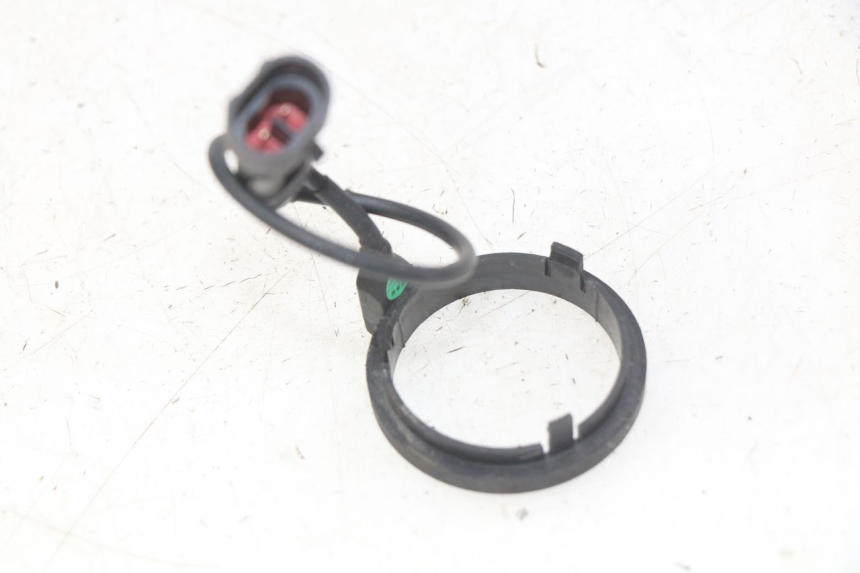 photo de ELEKTRISCH RELAIS PIAGGIO VESPA GTS IGET ABS 125 (2017 - 2023) - Zoom op gebruiksstaat