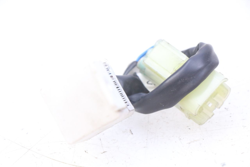 photo de ELEKTRISCH RELAIS PIAGGIO VESPA GTS IGET ABS 125 (2017 - 2023) - Technische close-up