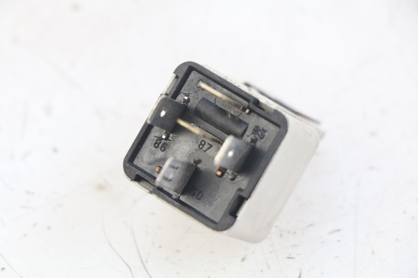 photo de ELEKTRISCH RELAIS PIAGGIO VESPA LXV 125 (2006 - 2009) - Zoom op gebruiksstaat