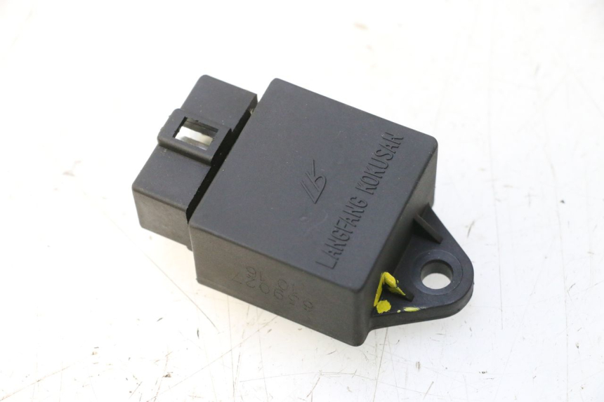 photo de ELEKTRISCH RELAIS PIAGGIO VESPA PRIMAVERA 2T 50 (2013 - 2018) - Hoofdaanzicht