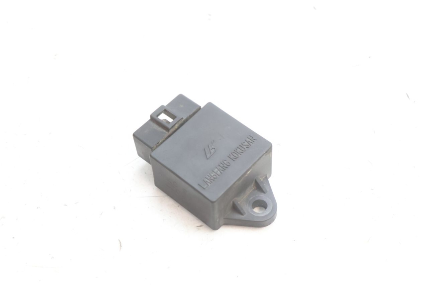 photo de ELEKTRISCH RELAIS PIAGGIO VESPA S 2T 50 (2007 - 2014) - Detail van het onderdeel