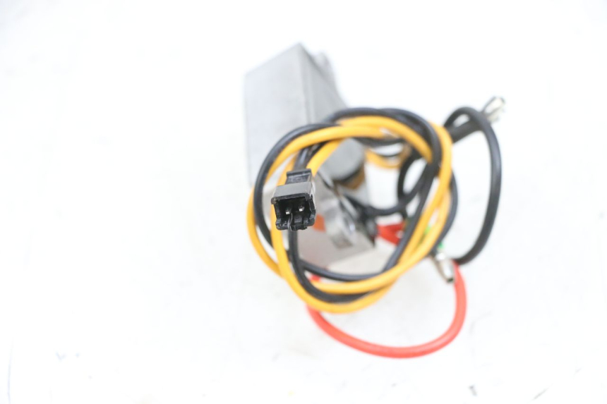 photo de ELEKTRISCH RELAIS DUALTRON VICTOR LIMITED 1 - Detail van het onderdeel