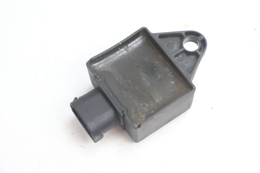 photo de ELEKTRISCH RELAIS PEUGEOT VIVACITY 50 (2004 - 2009) - Zoom op gebruiksstaat